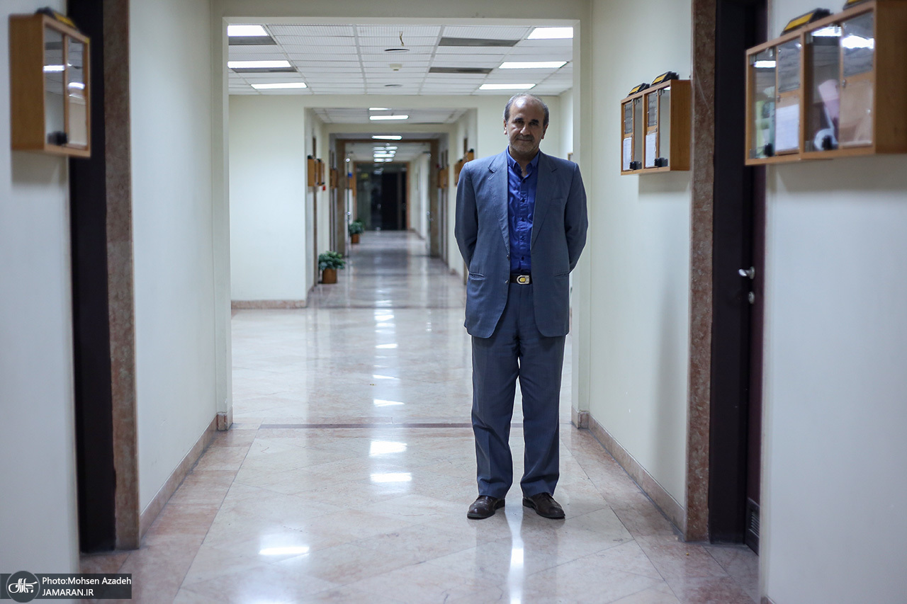 داود آقایی / داوود آقایی