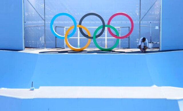 المپیک 2020 توکیو| تمیزکاری سالن‌ها در فاصله ۳ روز تا آغاز بازی‌ها+ تصاویر
