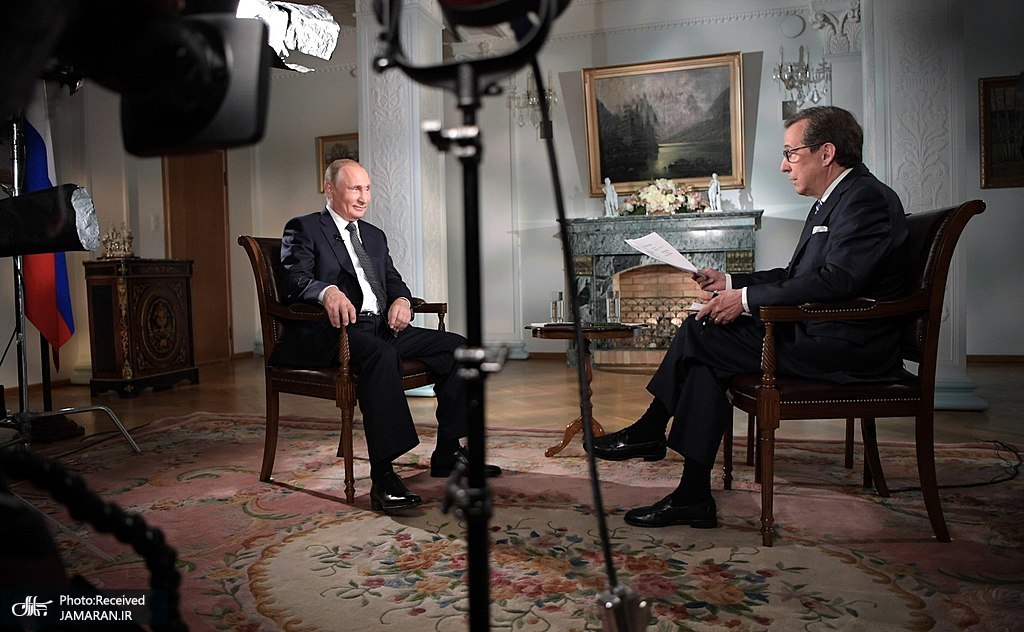 1024px-Vladimir_Putin_and_Chris_Wallace