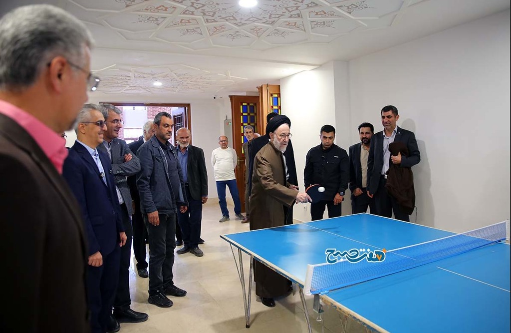 پینگ‌پنگ بازی کردن سیدمحمد خاتمی واقعی است (4)