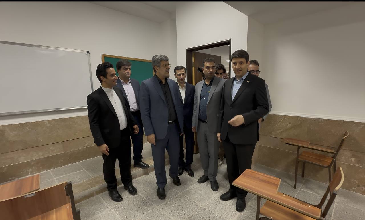 افتتاح مدرسه ۱۵ کلاسه چادرملو در اردکان 3