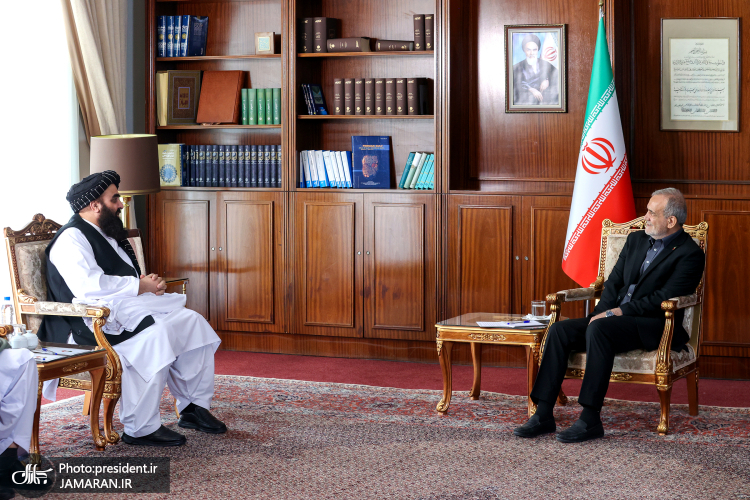 پزشکیان در دیدار وزیر خارجه افغانستان