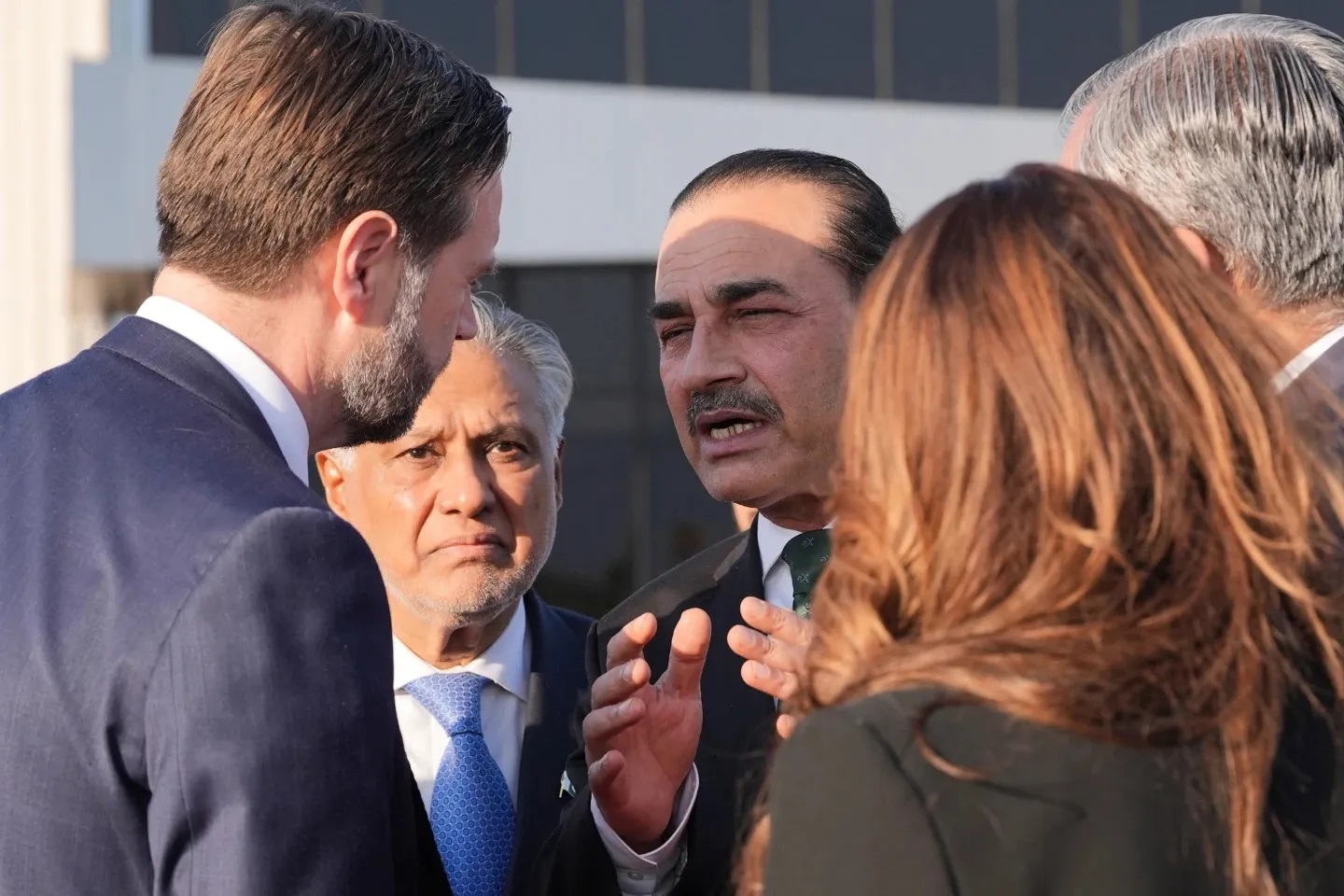 عاصم منیر