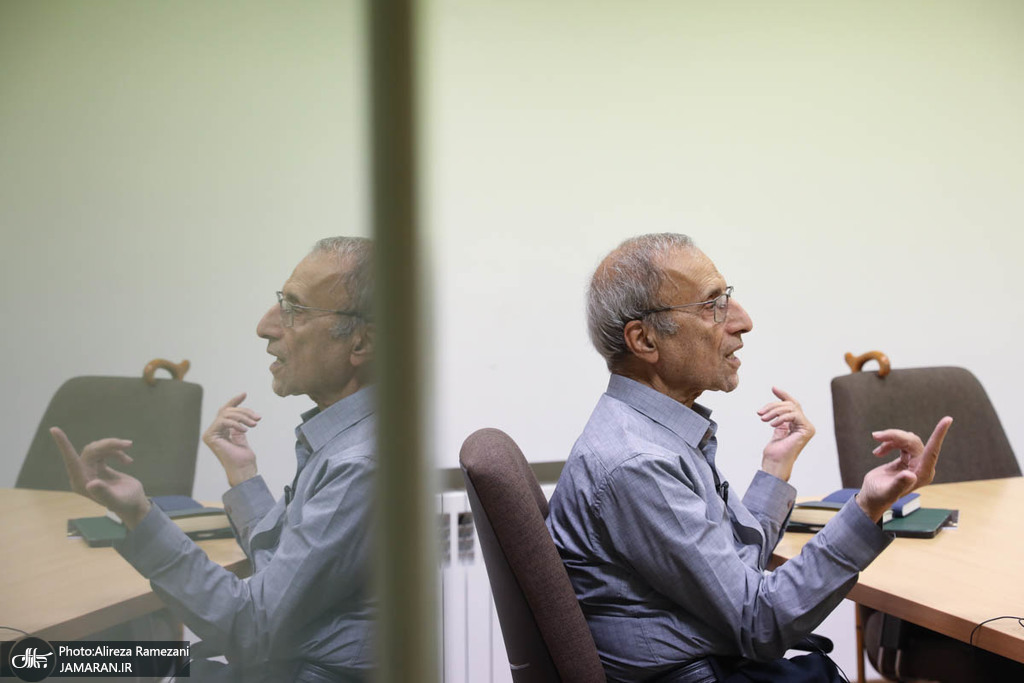 هادی خانیکی