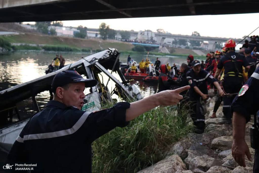 سقوط اتوبوس در الجزایر ۲۷ کشته و زخمی بر جای گذاشت (3)