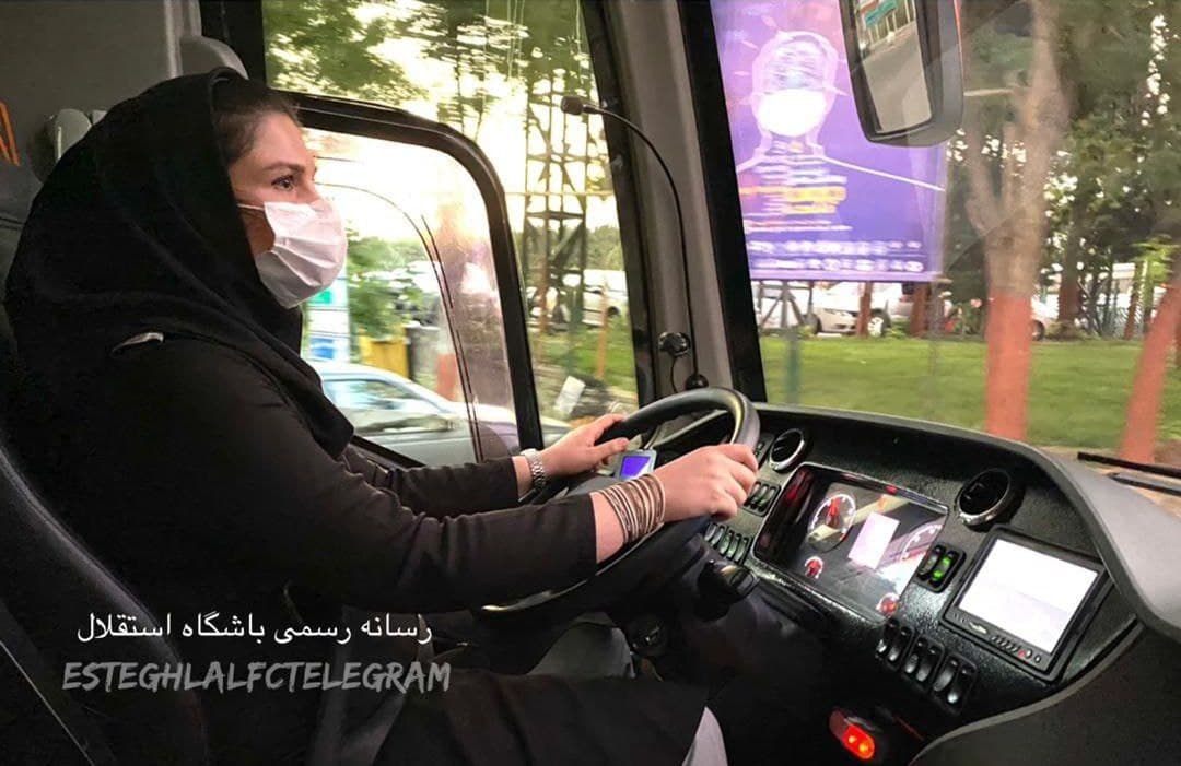 کاروان استقلال با راننده زن در مسیر قائمشهر
