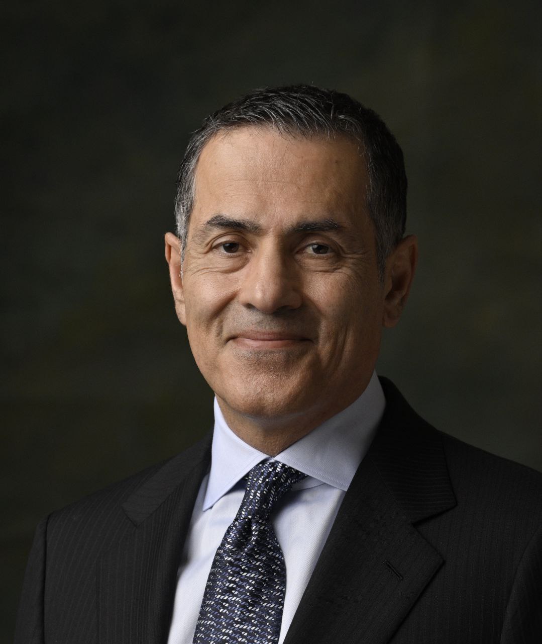 photo_2025-12-11_01-42-30