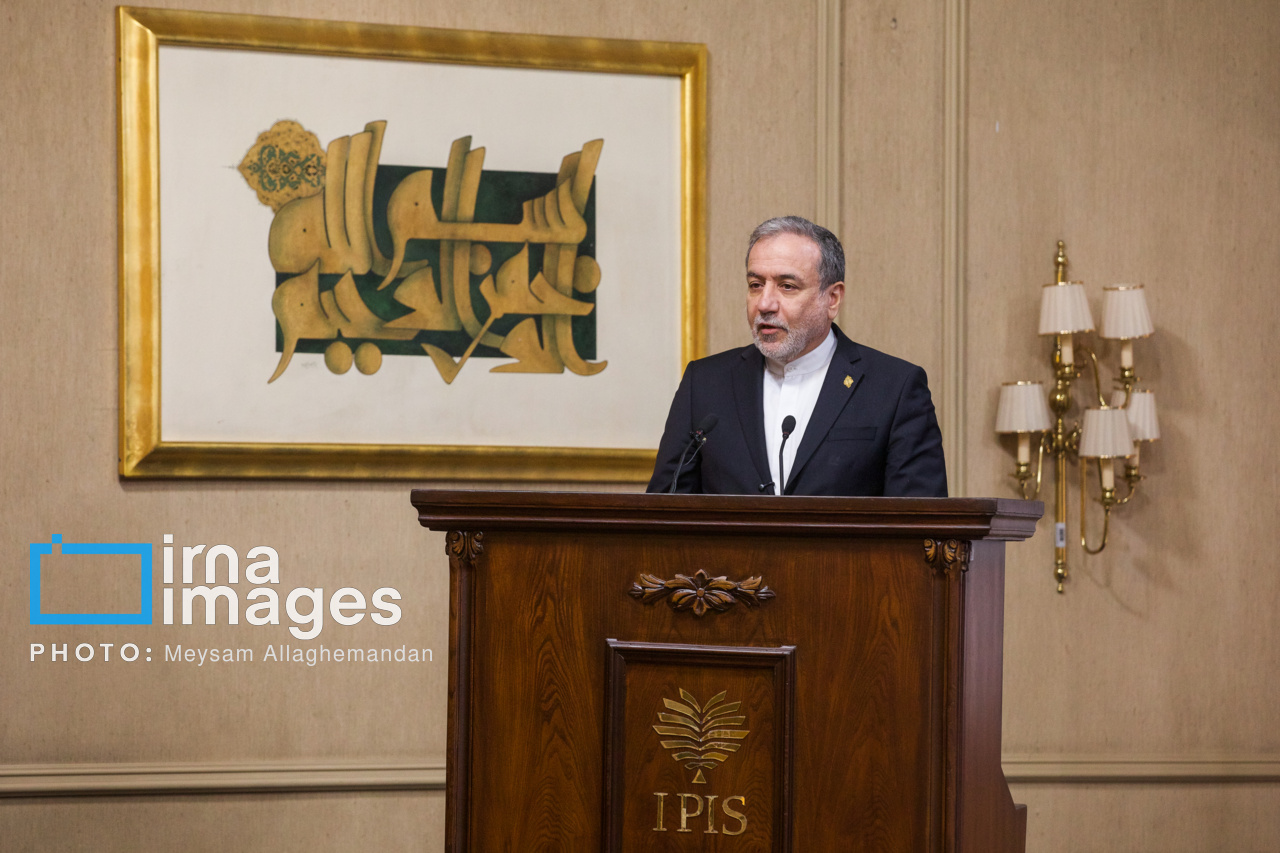 عباس عراقچی