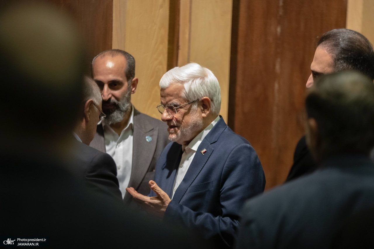 عارف در مجمع عمومی کانون صنفی استادان دانشگاهی ایران (3)