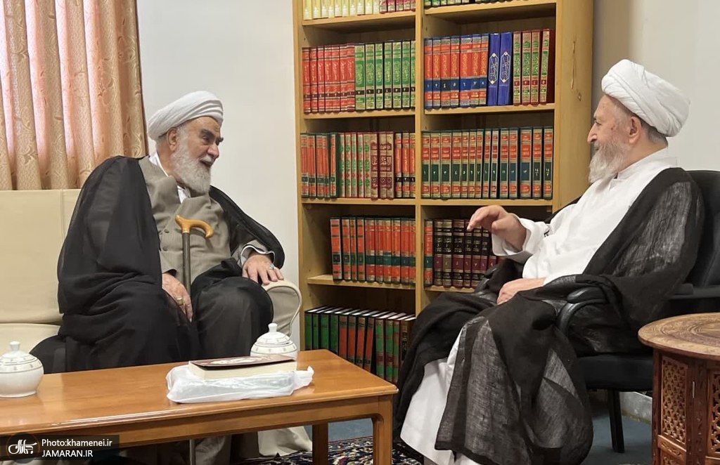 حضور رییس دفتر مقام معظم رهبری در بیوت آیات مکارم شیرازی و سبحانی (2)