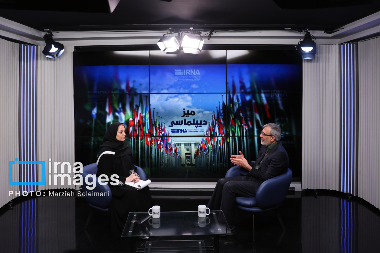 گفت و گوی سارا معصومی و حسین جابری انصاری (2)