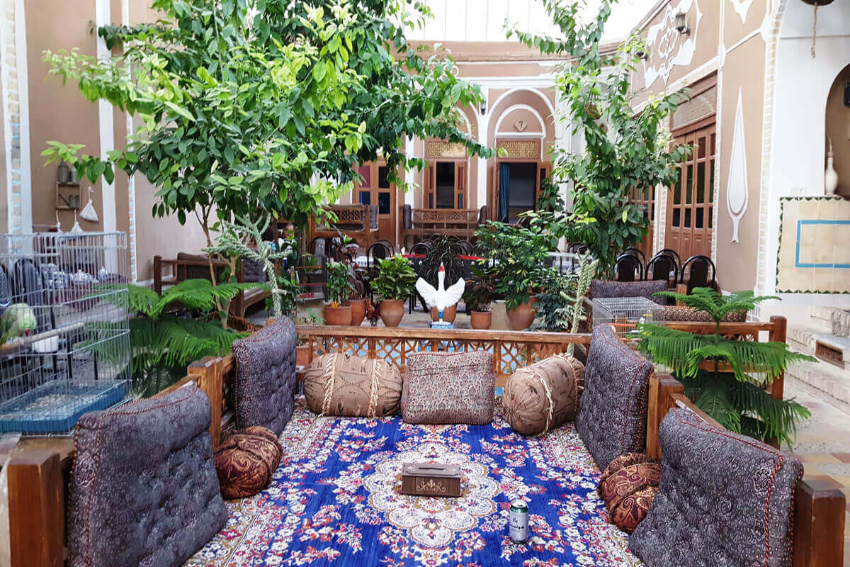 تحول الگوی سفر خانوارهای ایرانی برای رزرو اقامتگاه در ایران (3)