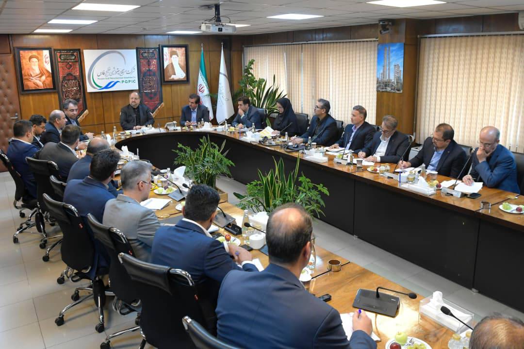 امضای تفاهمنامه همکاری میان پتروشیمی خلیجفارس و بانک رفاه (1)