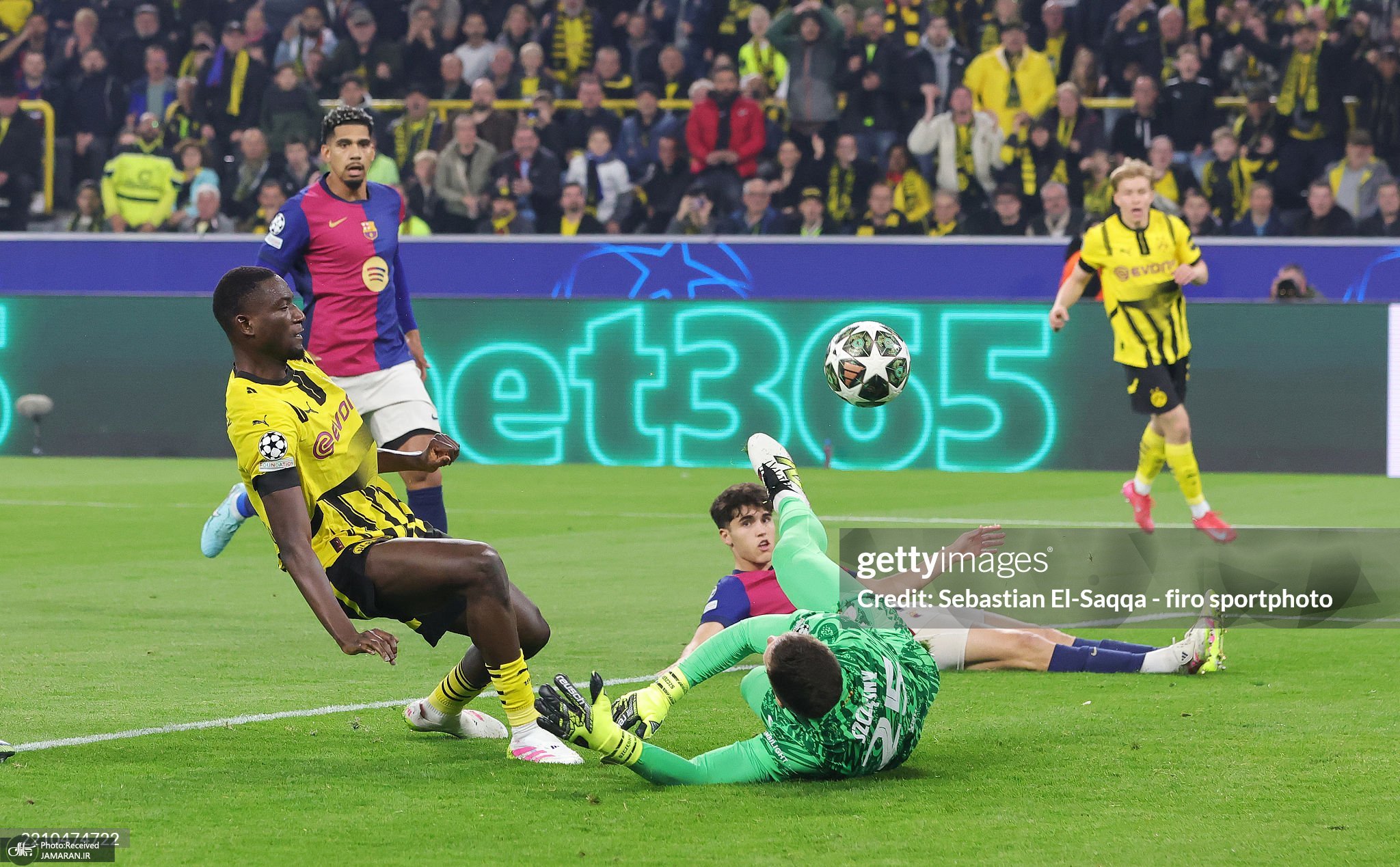 بارسلونا دورتموند بارسلونا