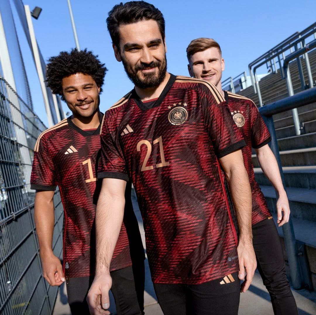 لباس تیم ملی آلمان