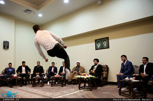 دیدارجمعی از اعضای کمیته مستقل پرثوا و پیشکسوتان با سید حسن خمینی
