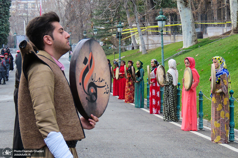 نخستین جشنواره آیینی شکرگزاری انار در تهران