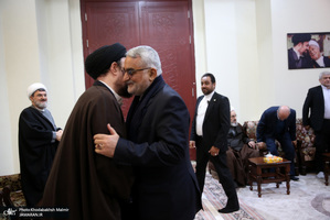 حاشیهتجدید میثاق رئیس و جمعی از نمایندگان مجلس شورای اسلامی با آرمان‌های امام خمینی(س)