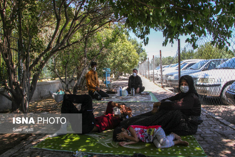 اسکان همراهان بیماران در اطراف بیمارستان‌های کرمان