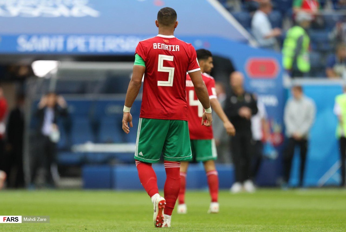 بازیکن مراکش از هواداران عذرخواهی کرد