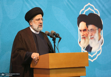 رئیسی: امام بزرگوار ما پرچمدار جهاد سازندگی بودند/ می‌خواهم هواپیمای با 72 سرنشین را سریعا بسازید/ دنیا به ما حق بدهد که به آمریکایی ها اعتماد نکنیم؛ اینها پیمان شکن هستند/ اگر یک میلیون در سال اشتغال ایجاد نکنیم عقب افتادگی داریم