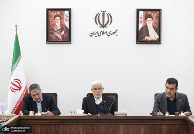 عارف: برای استفاده از فناوری‌های نوین به هم‌افزایی دستگاه‌های مختلف نیازمندیم/ اجماع مناسبی بین دستگاه‌های اجرایی، بخش‌های دانشگاهی و فناوری ایجاد شده است/ تصویب کلیات برنامه تاب‌آوری برق