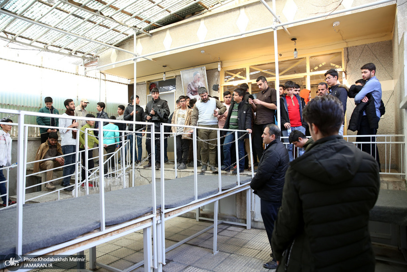 تجدید میثاق دانش آموزان و اقشار مختلف مردم با امام (س) در حسینیه جماران