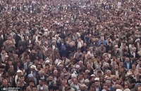 تشییع جنازه نخست وزیر یمن و وزرای دیگر با حضور هزاران یمنی (7)