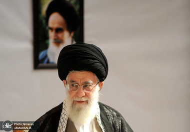 پاسخ رهبر معظم انقلاب به درخواست مجوز رئیس‌جمهور برای برداشت از صندوق توسعه ملی