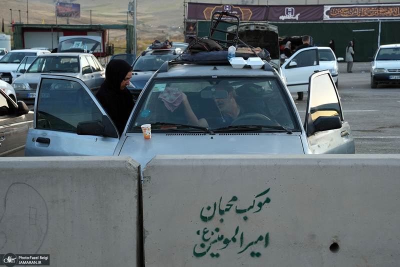 خدمت‌رسانی به زائران حسینی در مسیر عبور از ایلام