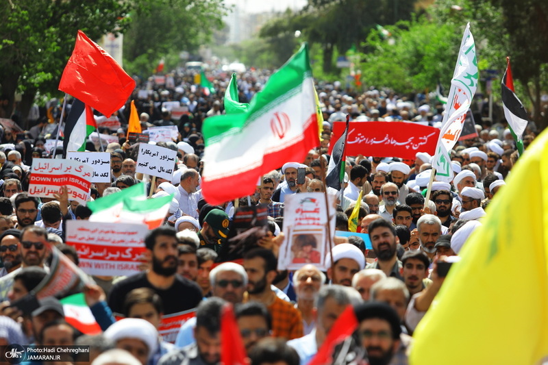 راهپیمایی نمازگزاران قمی در محکومیت جنایات رژیم صهیونیستی