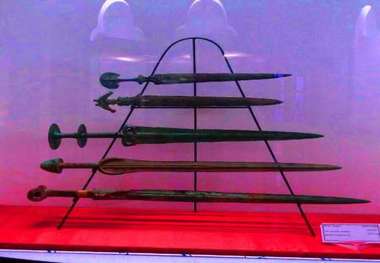 نمایش ابزارهای سنگی 20 هزار ساله در موزه سنندج