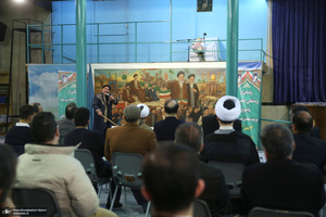 رونمایی از پرده نقالی خوانی (امام مردم) در حسینیه جماران