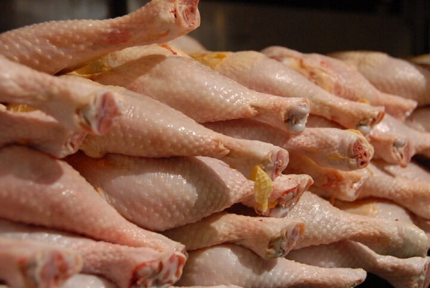 کنایه جهانگیری به قالیباف در مورد قیمت مرغ؛ الان مرغ شده 100 هزار تومان یک کلمه می گویند؟! + فیلم