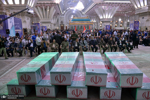 اجتماع بزرگ کارگران به مناسبت سالگرد شهادت حاج قاسم سلیمانی در حرم امام خمینی (س)