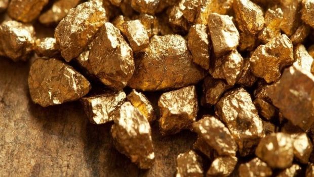 کشف 309 کیلو سنگ طلای قاچاق در ورزقان