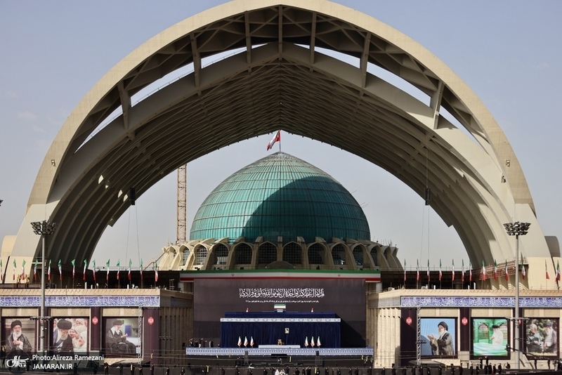 مراسم وداع با پیکر رهبر شهید