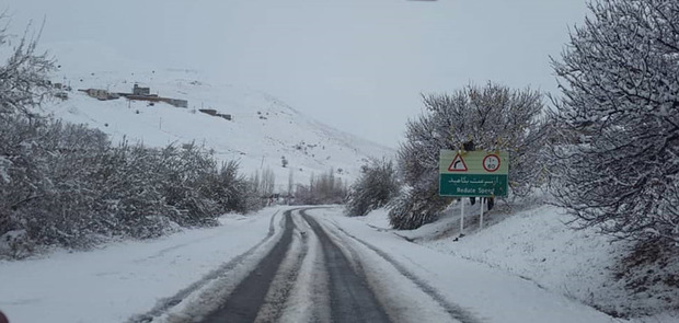 تردد در جاده های کردستان با وجود بارندگی ها برقرار است