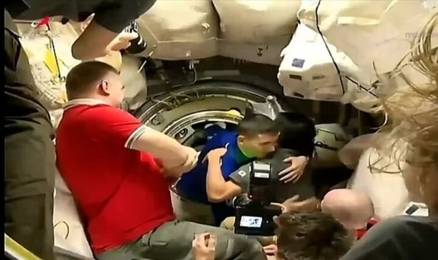 خلبان فراری اوکراین در فضا مخفی شد!
