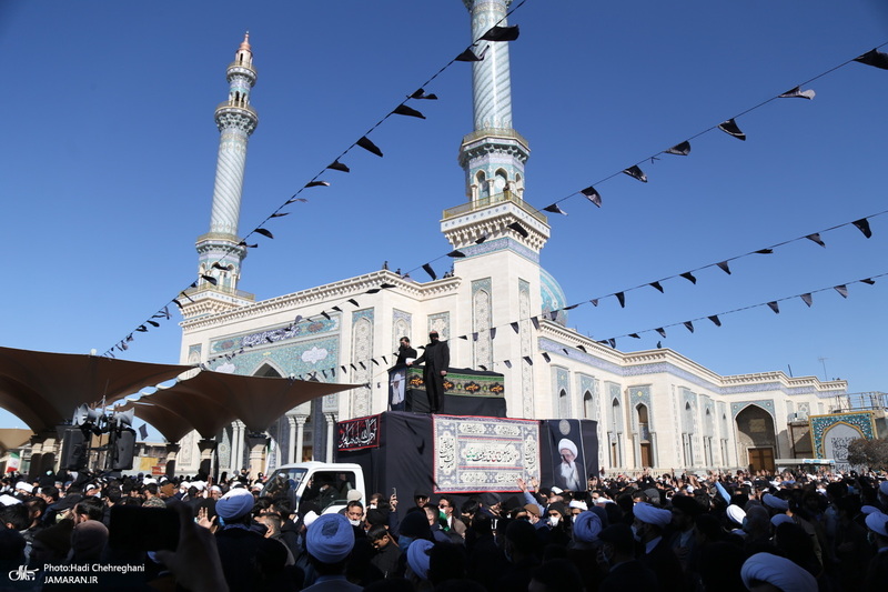 مراسم تشییع آیت الله العظمی صافی گلپایگانی (ره) در قم -1