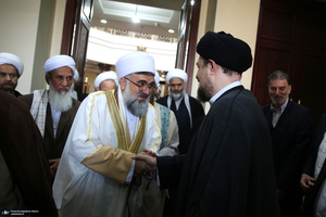 حاشیه تجدید میثاق اعضای مجلس خبرگان رهبری با آرمان‌های امام خمینی(س)؛