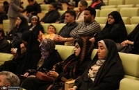 نشست شاعران و هنرمندان در سومین روز دومین هفته فرهنگی بر آستان آفتاب (5)