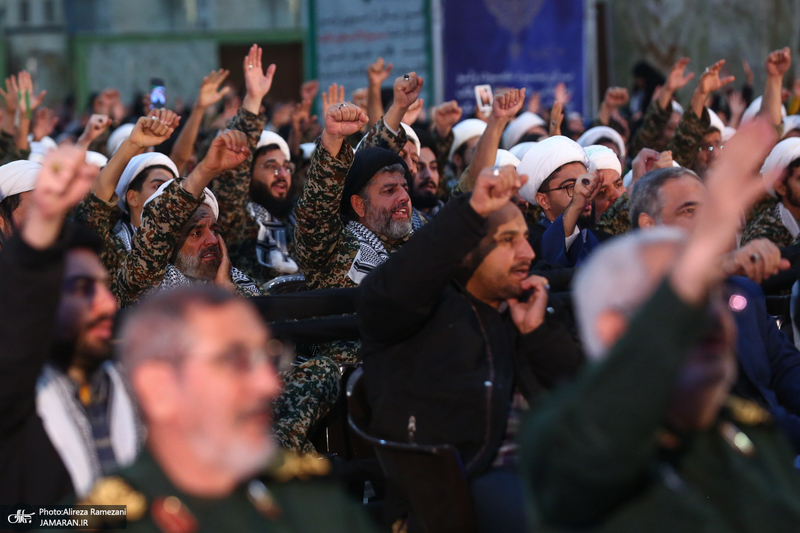 گردهمایی سراسری بسیج دانشجویی و طلاب در حرم مطهر امام خمینی (س) - 2