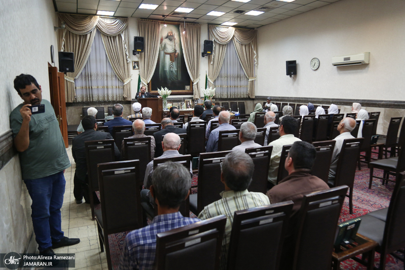 مراسم بزرگداشت امام خمینی(س) در آدریان زرتشتیان