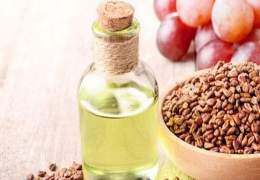 فواید روغن هسته انگور برای پوست