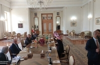 آغاز اولین دور مذاکرات وزرای خارجه ایران و عربستان در تهران (3)