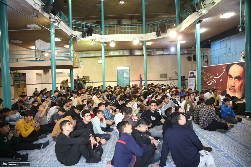 بازدید جمعی از جوانان هیئت ابناءالامام مسجد سید اصفهان