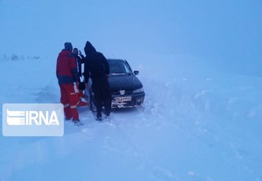 امدادرسانی هلال‌احمر به ۲۷۰ مسافر در کرمانشاه