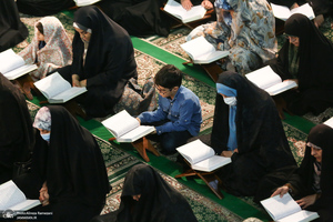 محفل انس با قرآن کریم در حرم مطهر حضرت عبدالعظیم حسنی (ع)