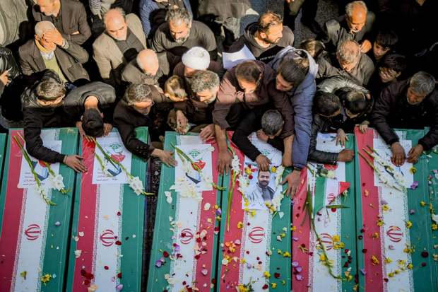 روایت فارن پالیسی از جنگی که نظم جهانی را به خاکستر نشاند: ایالات متحده بار دیگر درگیر باتلاقی پرهزینه شد